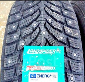 Landspider 225/60R18 104T XL Arctictraxx TL BSW (шип.)